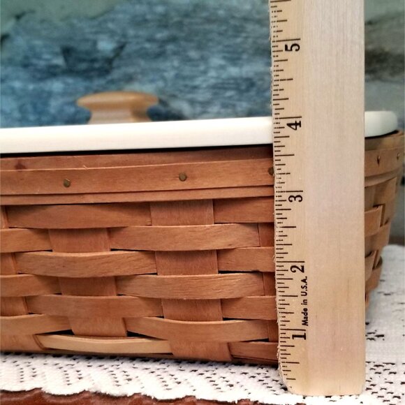 VTG Longaberger Stained Pie Basket, Lid with Mixed Berries and Kind Saying - Picture 10 of 11